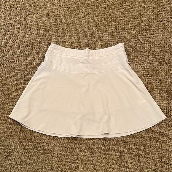 Izod Skirts Izod Tan Golf Tennis Skirt With Shorts High Waisted Skort Size 4 Poshmark